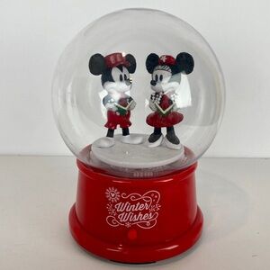 Gemmy Disney Minnie and Mickey Mouse Winter Wishes Musical Plastic Snow Globe